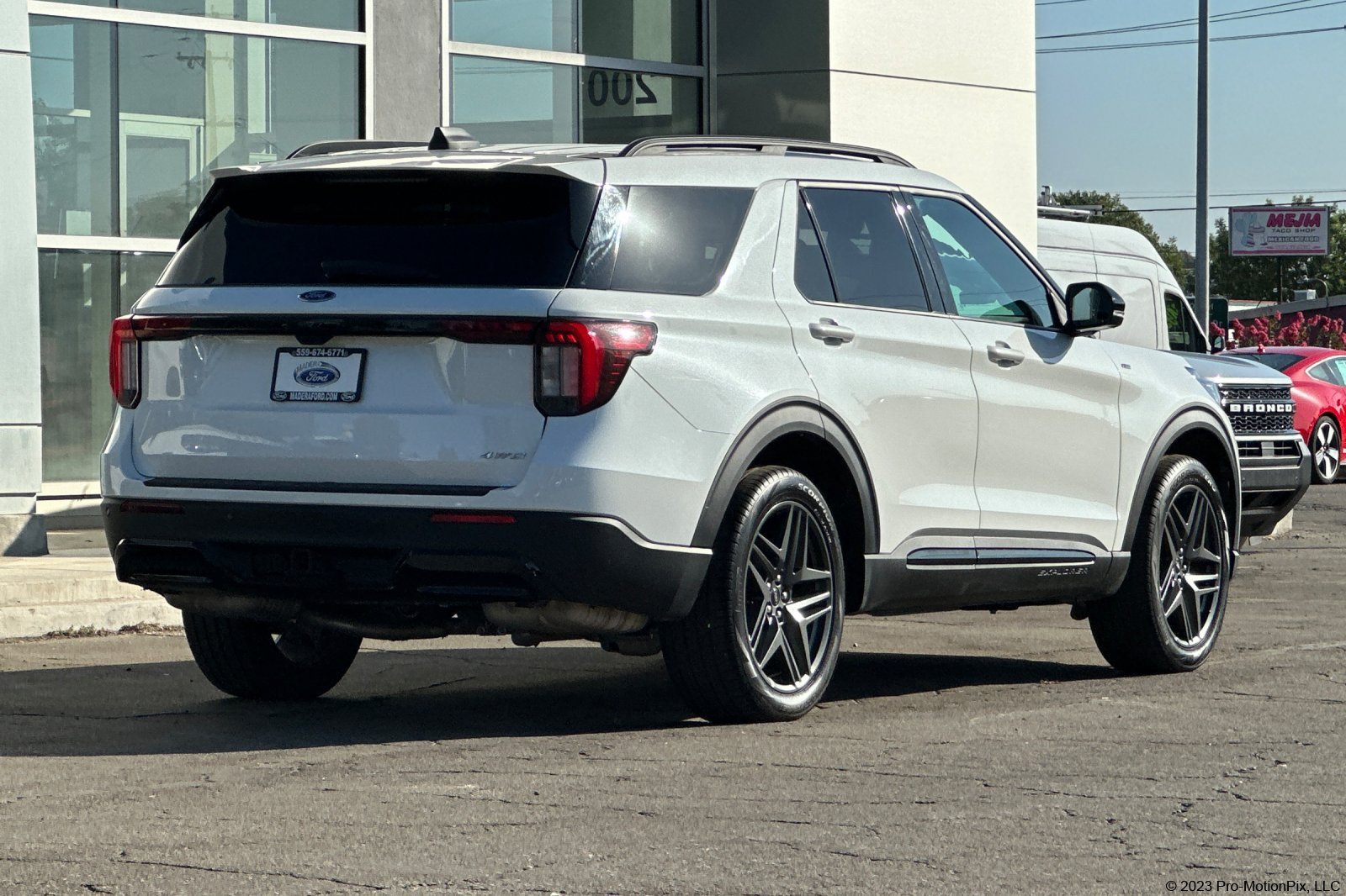 Certified 2025 Ford Explorer ST-Line w/ ST-Line Street Pack AWD/4WD image 4
