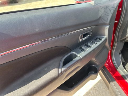 Used 2024 Mitsubishi Outlander Sport AWD image 18
