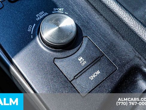 Used 2015 Lexus IS 250 RWD image 41