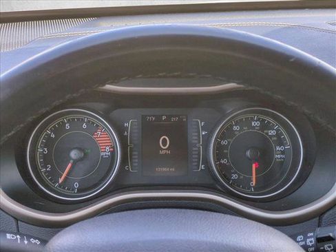 Used 2016 Jeep Cherokee Latitude w/ Comfort/Convenience Group image 11