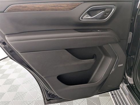 Used 2021 Chevrolet Tahoe High Country w/ Premium Package image 31