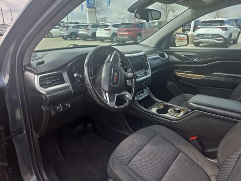 Used 2020 GMC Acadia SLE w/ Driver Convenience Package image 17