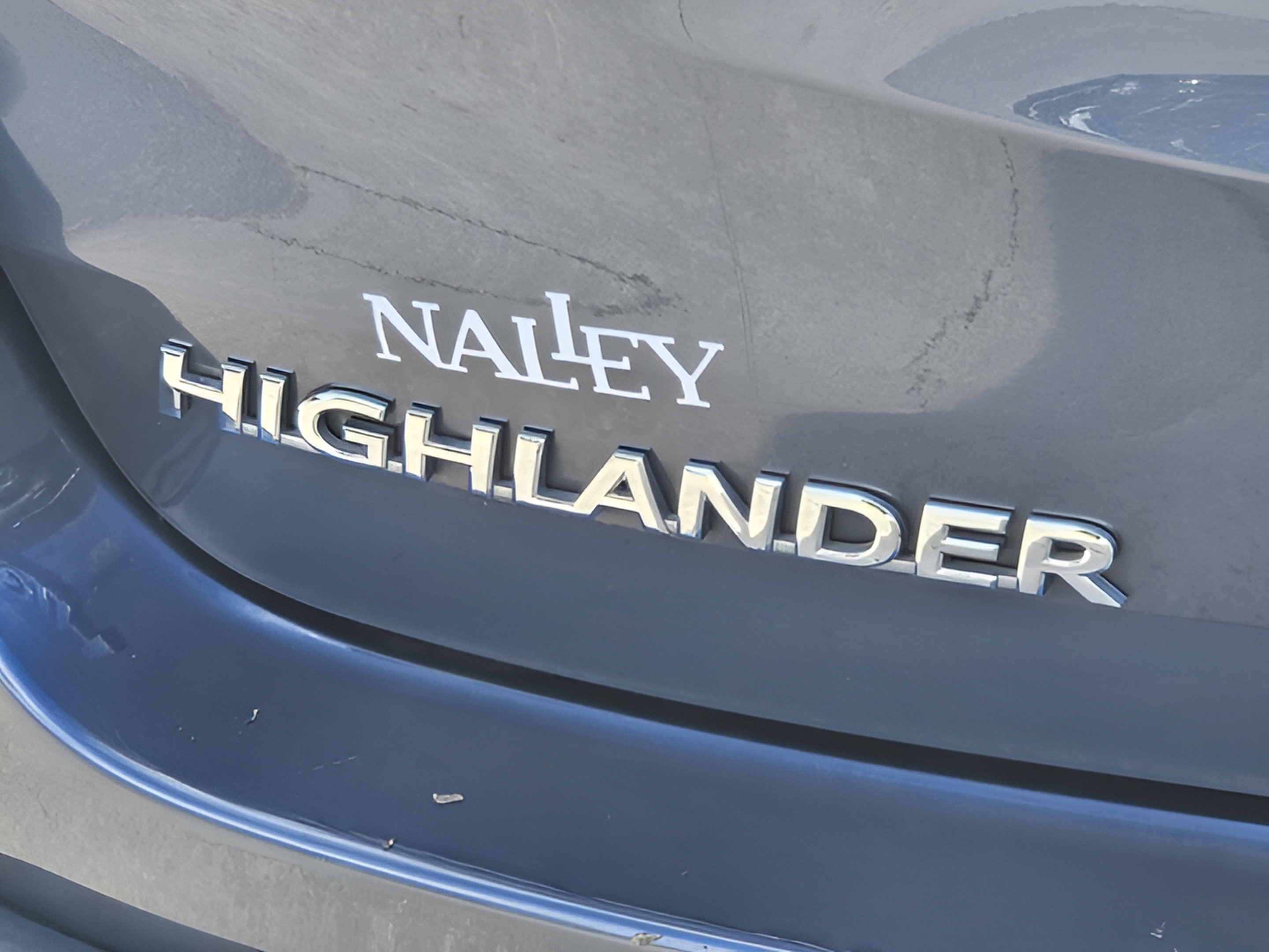 Used 2019 Toyota Highlander Limited FWD image 32