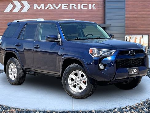 Used 2016 Toyota 4Runner SR5 AWD/4WD image 1