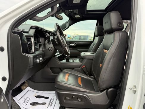 Used 2022 GMC Sierra 1500 AT4 w/ AT4 Premium Package AWD/4WD image 27