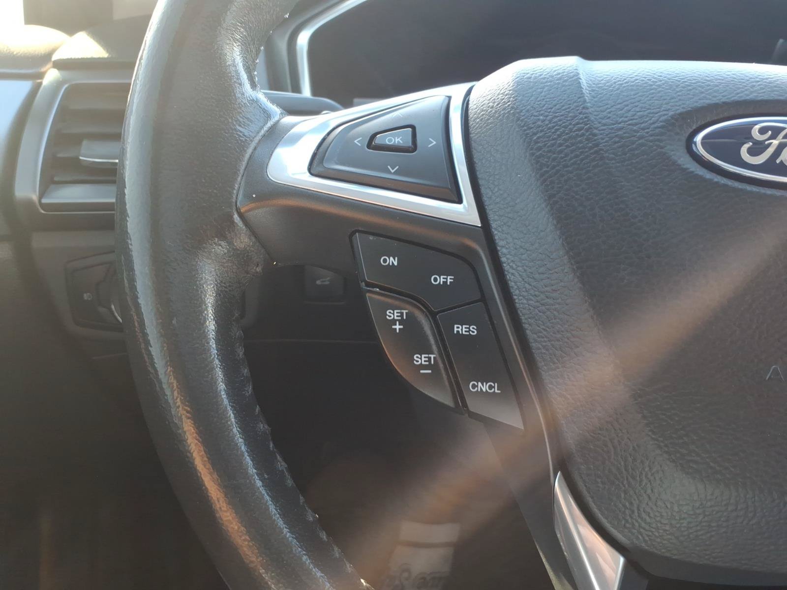 Used 2013 Ford Fusion Titanium w/ Titanium Driver Assist Pkg FWD image 20