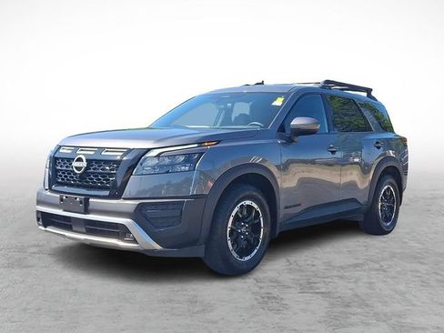 Used 2023 Nissan Pathfinder Rock Creek AWD/4WD image 3