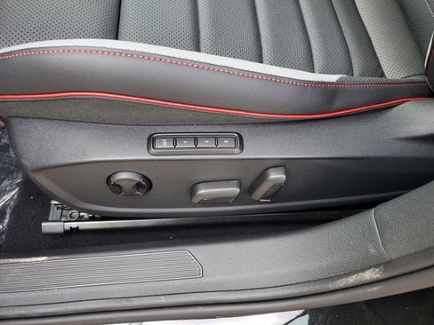 New 2026 Volkswagen GTI SE image 17