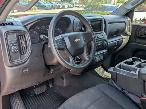 Used 2019 Chevrolet Silverado 1500 Custom w/ Custom Value Package RWD image 32