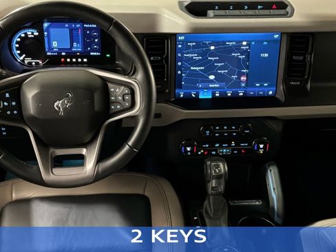 Used 2023 Ford Bronco Wildtrak image 19