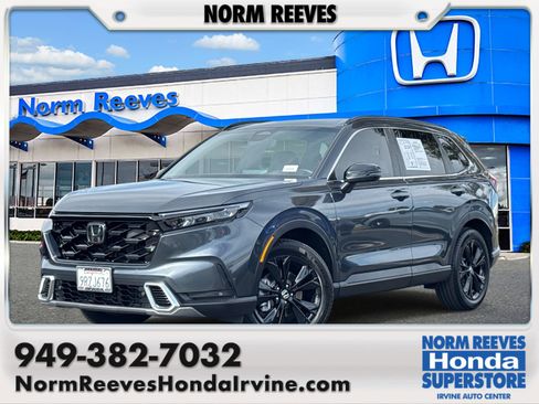 Used 2025 Honda CR-V Sport Touring image 1