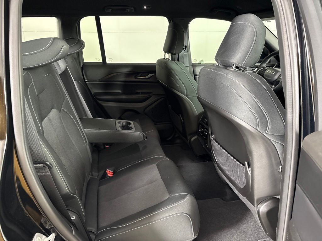 Used 2025 Jeep Grand Cherokee Laredo w/ MOPAR Finishing Package RWD image 20