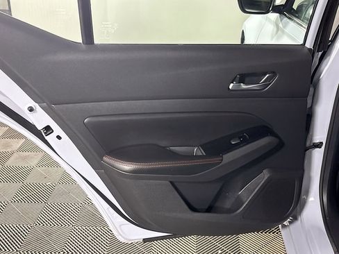 Used 2023 Nissan Altima 2.5 SR image 18