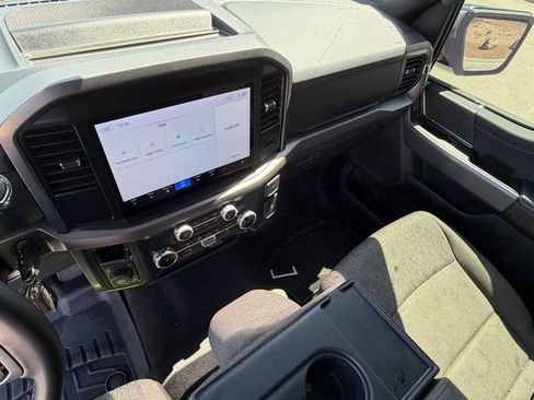 Used 2025 Ford F150 XLT w/ Equipment Group 301A Standard AWD/4WD image 19