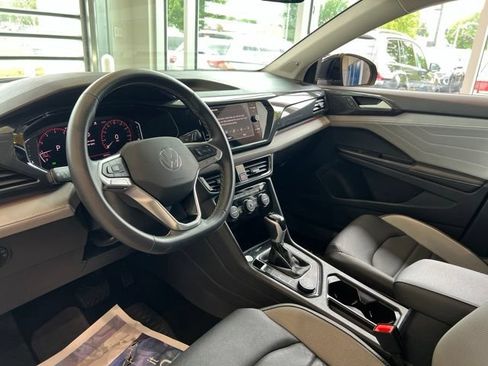Used 2024 Volkswagen Taos SEL AWD/4WD image 12