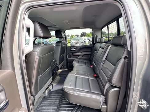 Certified 2018 GMC Sierra 1500 Denali w/ Denali Ultimate Package AWD/4WD image 26