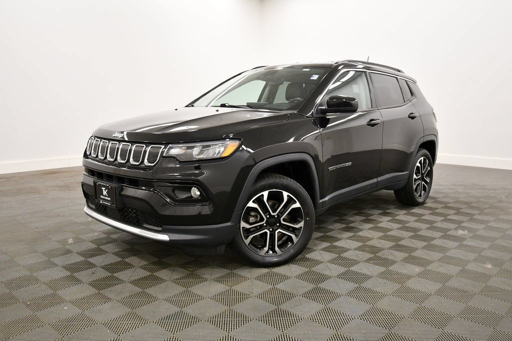 Used 2022 Jeep Compass Limited AWD/4WD image 2