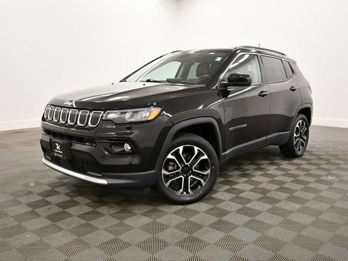 Used 2022 Jeep Compass Limited AWD/4WD image 2