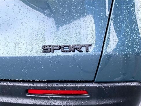 Certified 2024 Honda HR-V Sport image 28