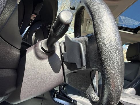 Used 2016 Toyota Corolla S Premium image 13