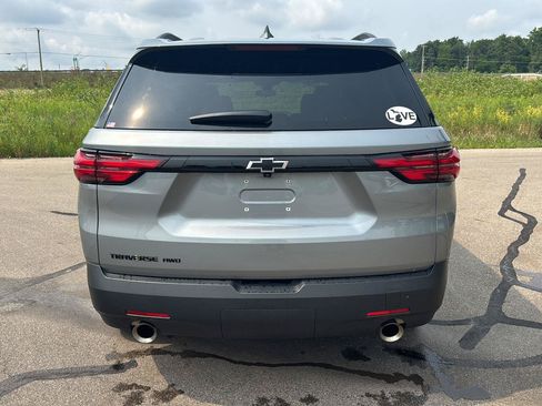 Used 2023 Chevrolet Traverse LS w/ Midnight/Sport Edition AWD/4WD image 4