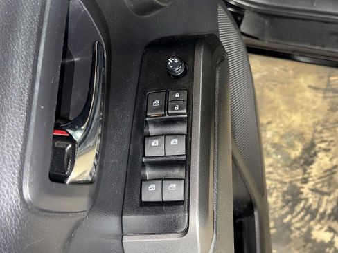 Used 2023 Toyota Tacoma TRD Off-Road w/ TRD Premium Off Road Package AWD/4WD image 23