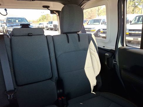 Used 2025 Jeep Wrangler Sahara w/ Safety Group image 15