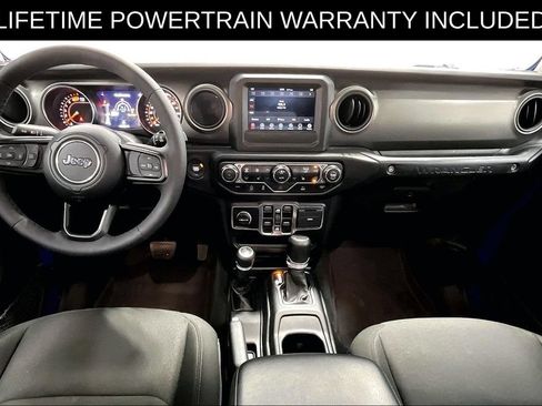 Used 2023 Jeep Wrangler Unlimited Sport AWD/4WD image 18