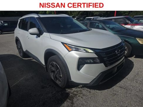 Certified 2024 Nissan Rogue SV w/ SV Premium Package FWD image 1