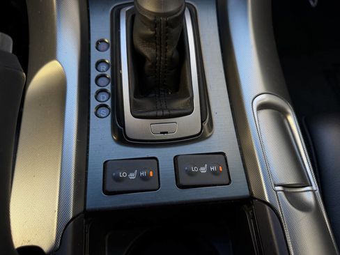 Used 2010 Acura TL w/Tech w/18 In. Wheels 4dr Sed image 32