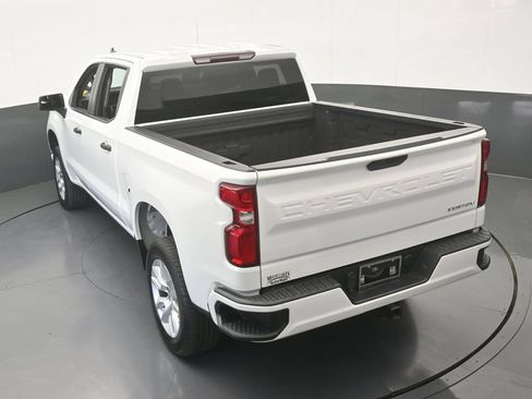 Used 2022 Chevrolet Silverado 1500 Custom RWD image 49