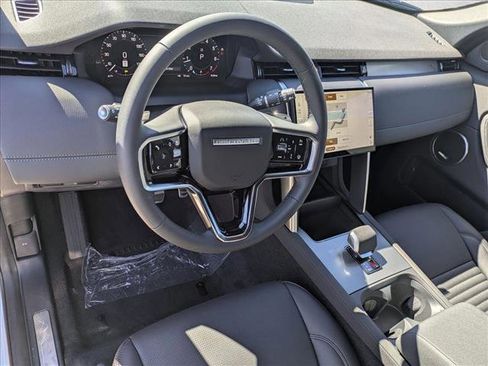 New 2026 Land Rover Discovery Sport Landmark image 3