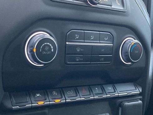 Used 2025 Chevrolet Silverado 1500 Custom w/ LPO, Dark Essentials Package image 22