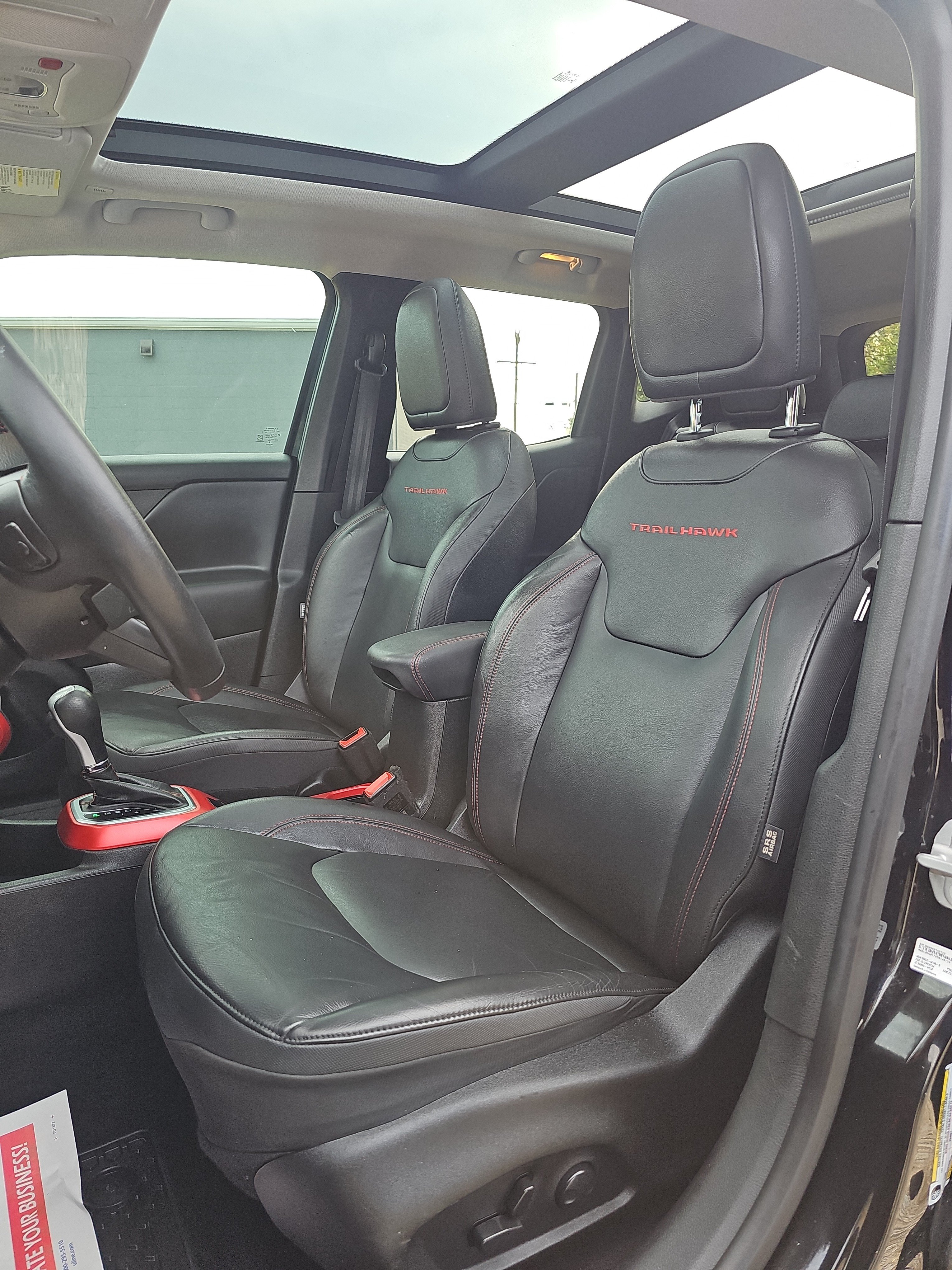 Used 2022 Jeep Renegade Trailhawk w/ Sun/Sound Group AWD/4WD image 22