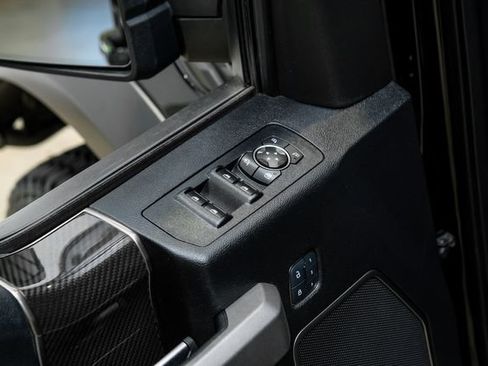 Used 2018 Ford F150 Raptor w/ Equipment Group 802A Luxury AWD/4WD image 75