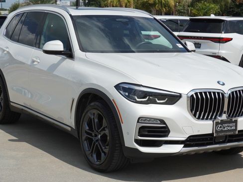Used 2019 BMW X5 xDrive40i w/ Off-Road Package AWD/4WD image 3
