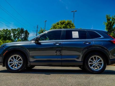 Used 2024 Honda CR-V EX image 10
