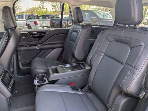 New 2026 Lincoln Aviator Reserve image 12