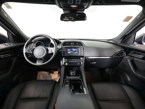 Used 2018 Jaguar F-PACE Prestige AWD/4WD image 28