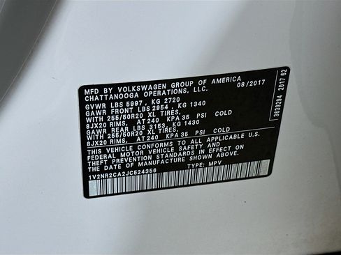 Used 2018 Volkswagen Atlas SEL Premium image 12