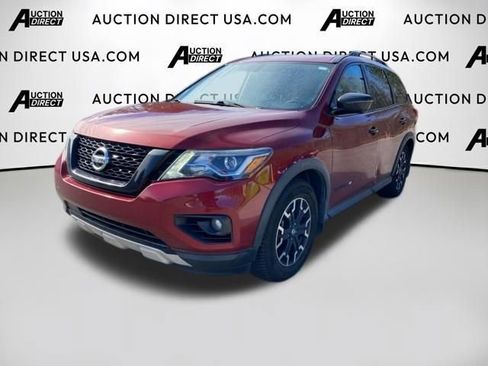 Used 2020 Nissan Pathfinder SL FWD image 2