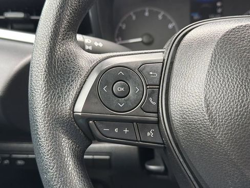 Used 2025 Toyota Corolla LE FWD image 25