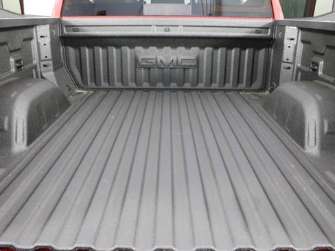 New 2026 GMC Sierra 1500 AT4 w/ AT4 Premium Package AWD/4WD image 24