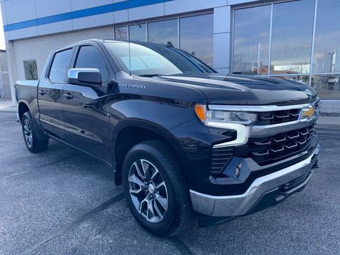 Used 2023 Chevrolet Silverado 1500 LT image 2