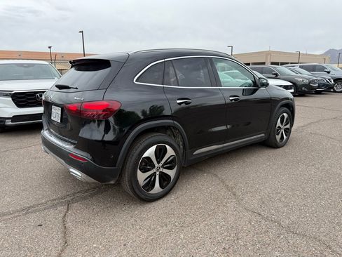 Used 2025 Mercedes-Benz GLA 250 4MATIC image 5