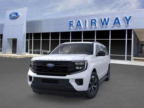 New 2026 Ford Expedition Max Active image 2