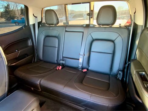 Used 2020 Chevrolet Colorado ZR2 image 23