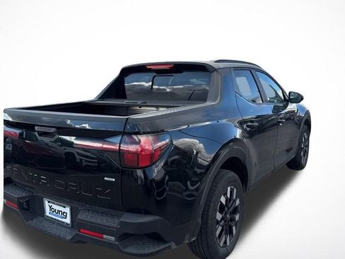 Used 2025 Hyundai Santa Cruz SEL AWD/4WD image 6
