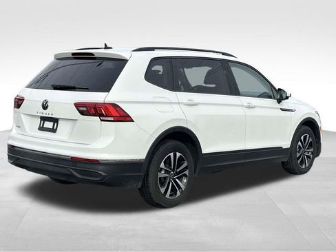 Used 2024 Volkswagen Tiguan S image 7
