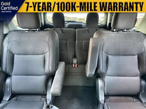 Used 2024 Ford Explorer XLT RWD image 16